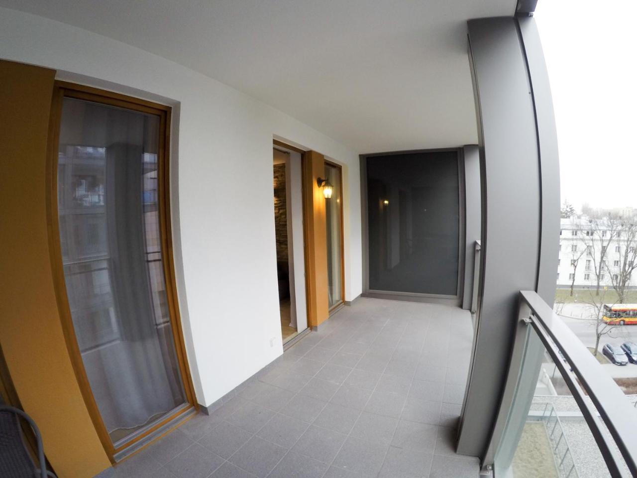 Apartament Obrzezna 3 Deluxe Varsó Kültér fotó
