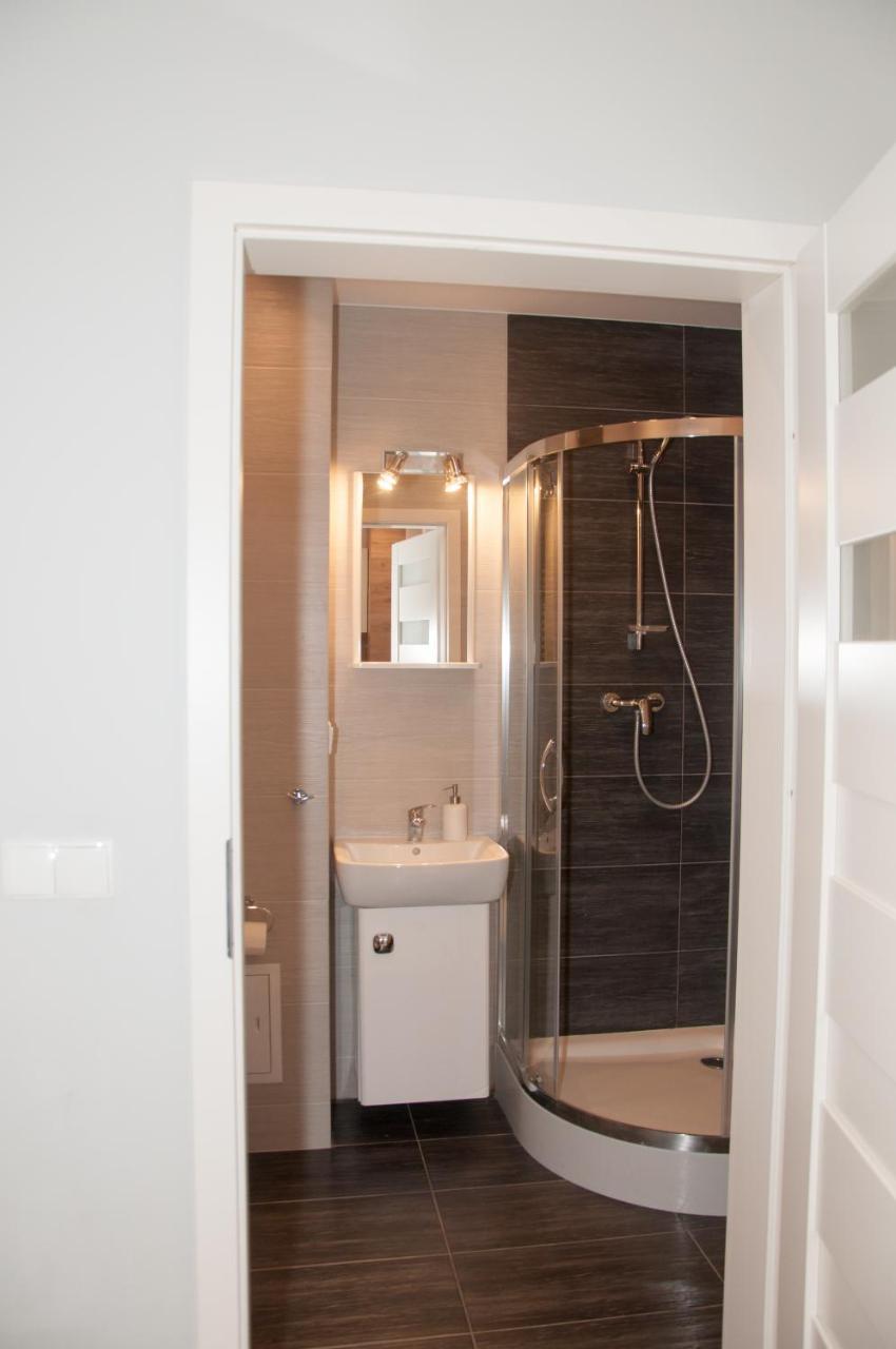 Apartament Obrzezna 3 Deluxe Varsó Kültér fotó