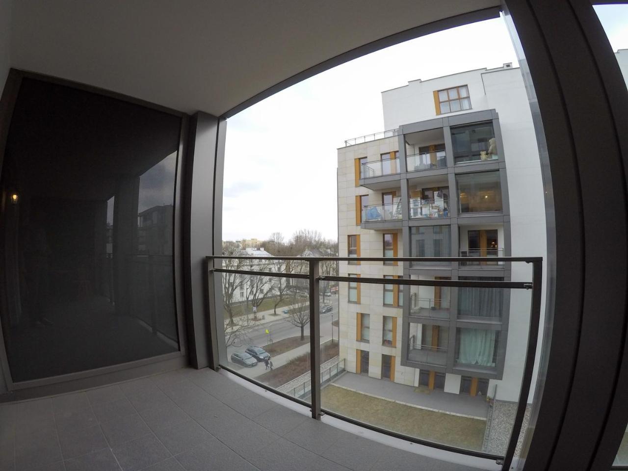Apartament Obrzezna 3 Deluxe Varsó Kültér fotó