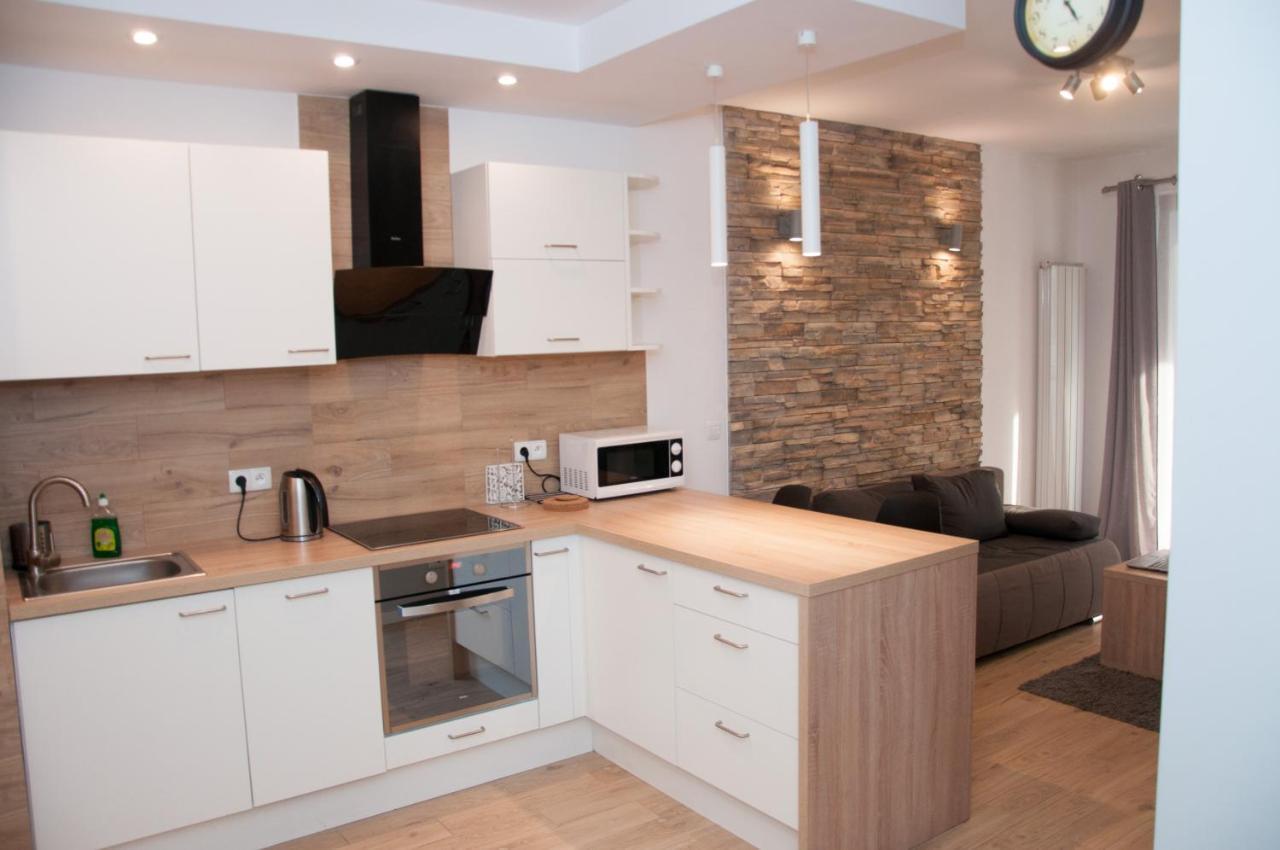 Apartament Obrzezna 3 Deluxe Varsó Kültér fotó